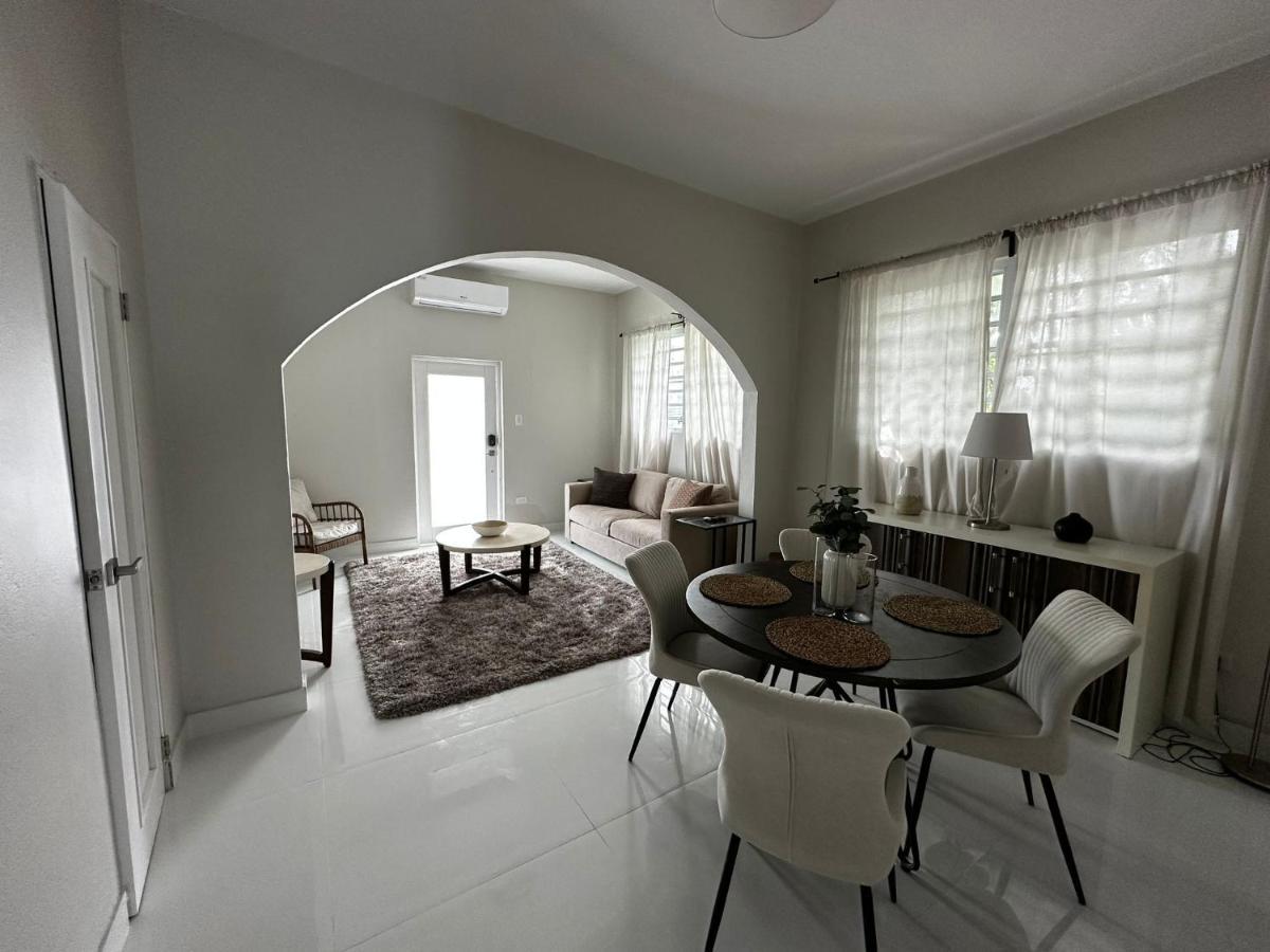Apartment Breathtaking 2-bedroom Beachside *