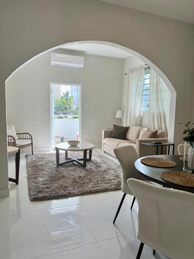 Apartment Breathtaking 2-bedroom Beachside San Juan