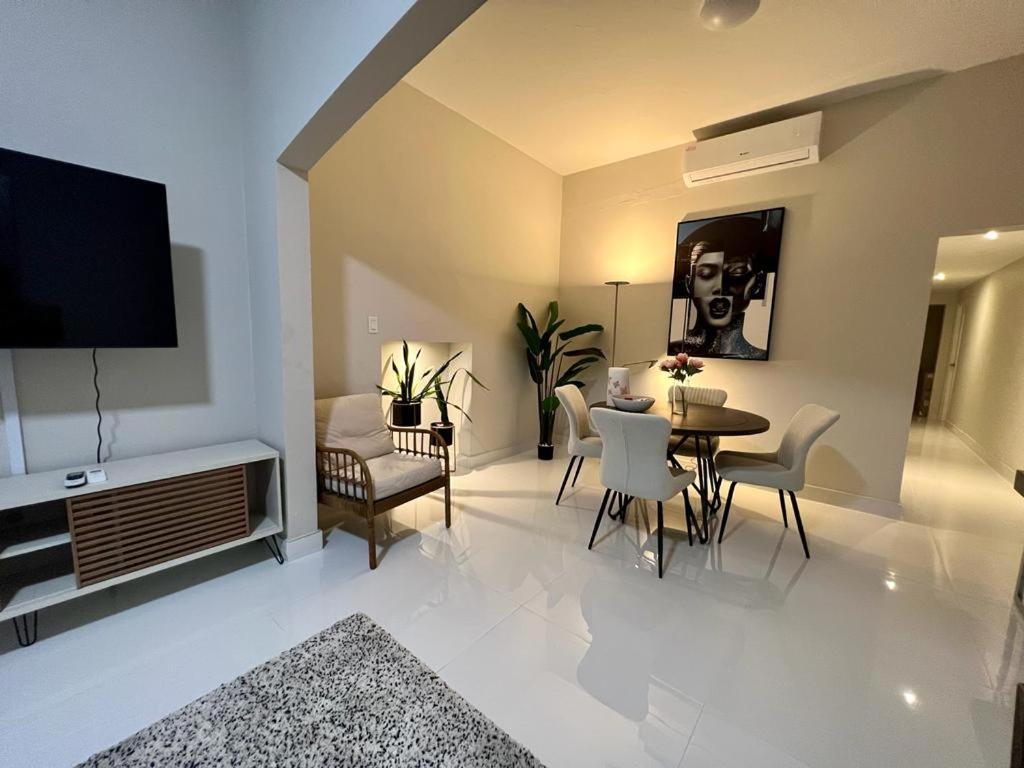 Stunning 3-br In Condado *