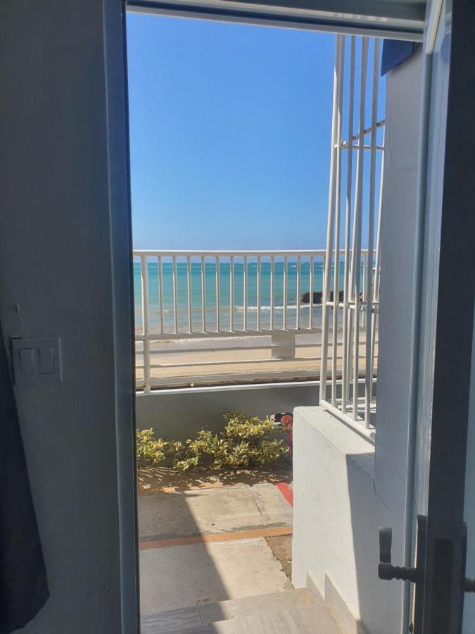 Sea Breezer Vacation Ocean Front En Condominio Playa Mar * San Juan