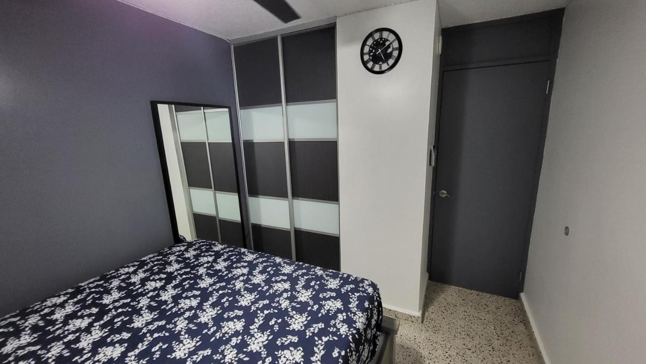 Newly Renovated Modern In Center With Backup Electricity And Gated Security 602 * San Juan