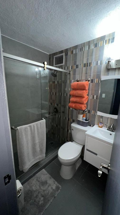 Newly Renovated Modern In Center With Backup Electricity And Gated Security 602 Apartment San Juan