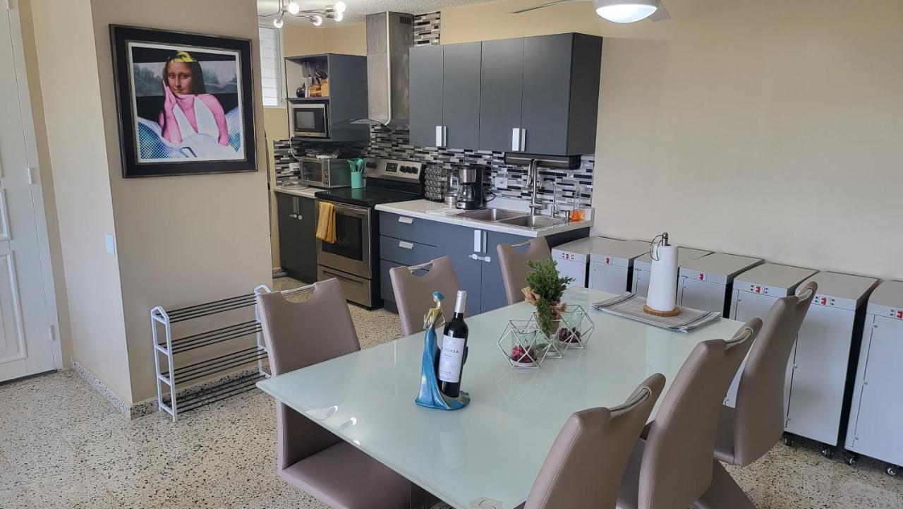 Apartment Newly Renovated Modern In Center With Backup Electricity And Gated Security 602 San Juan