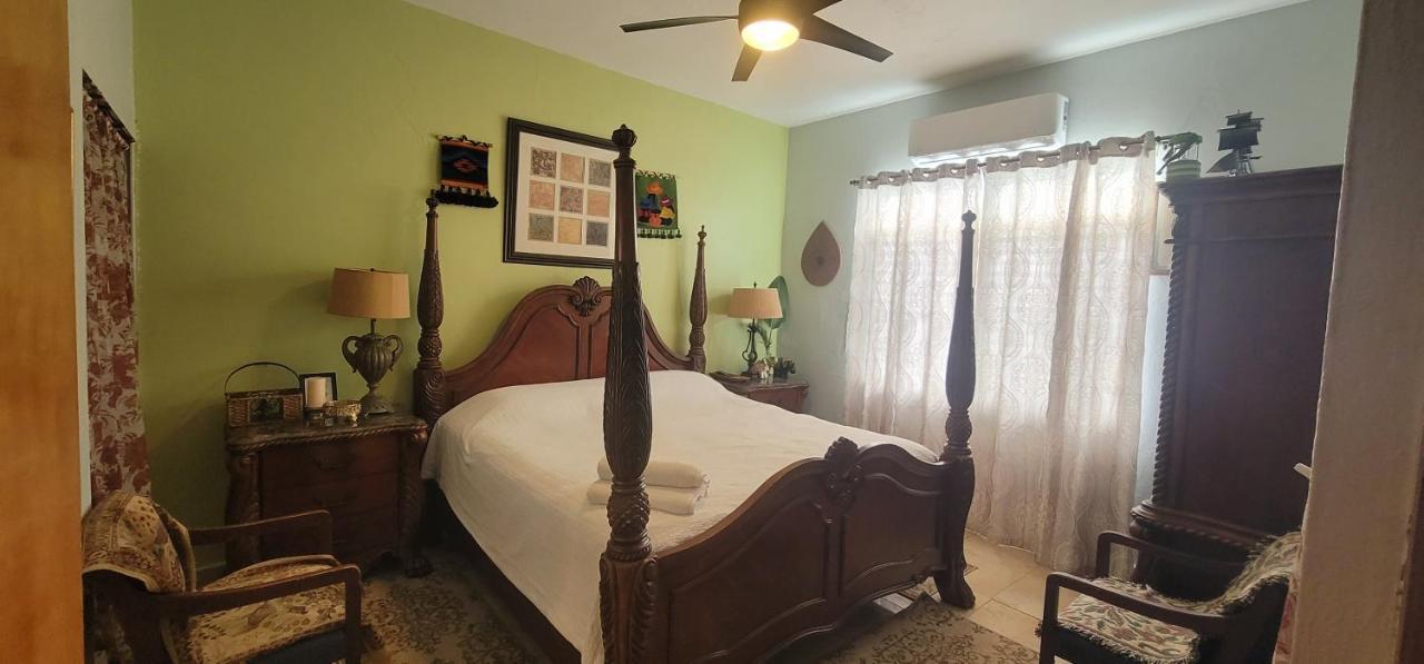 Family House, San Juan, Puerto Rico-beach, Restaurants, Airport San Juan