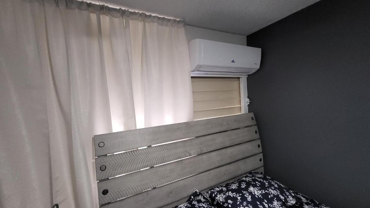 Apartment Newly Renovated Modern In Center With Backup Electricity And Gated Security 602 *