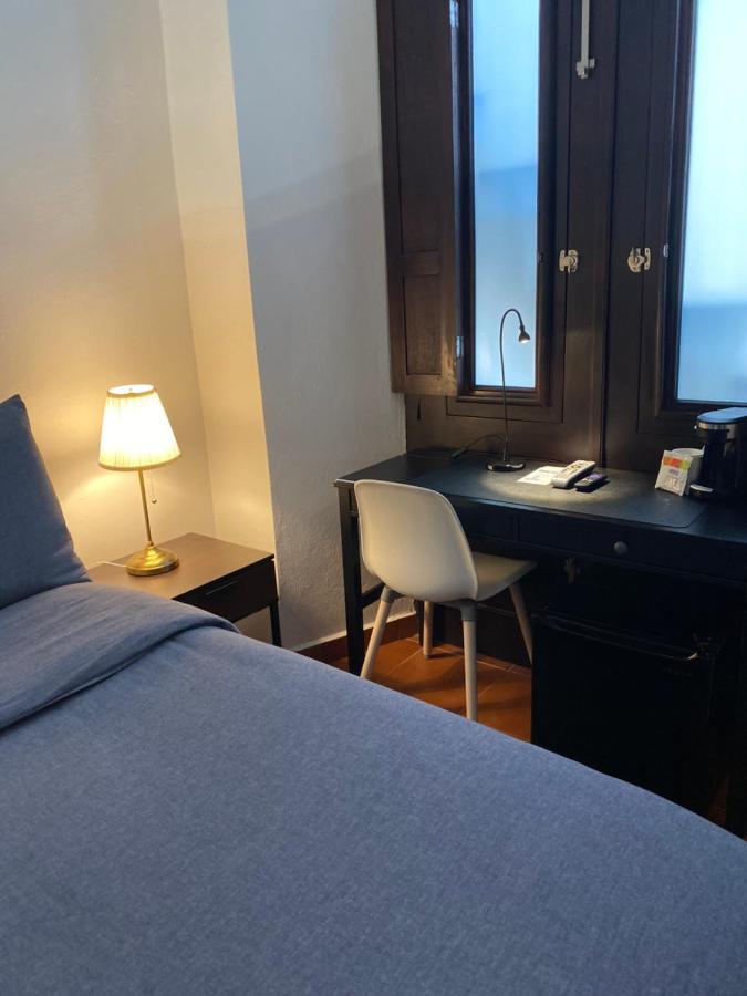 352 Boutique Inn 3*