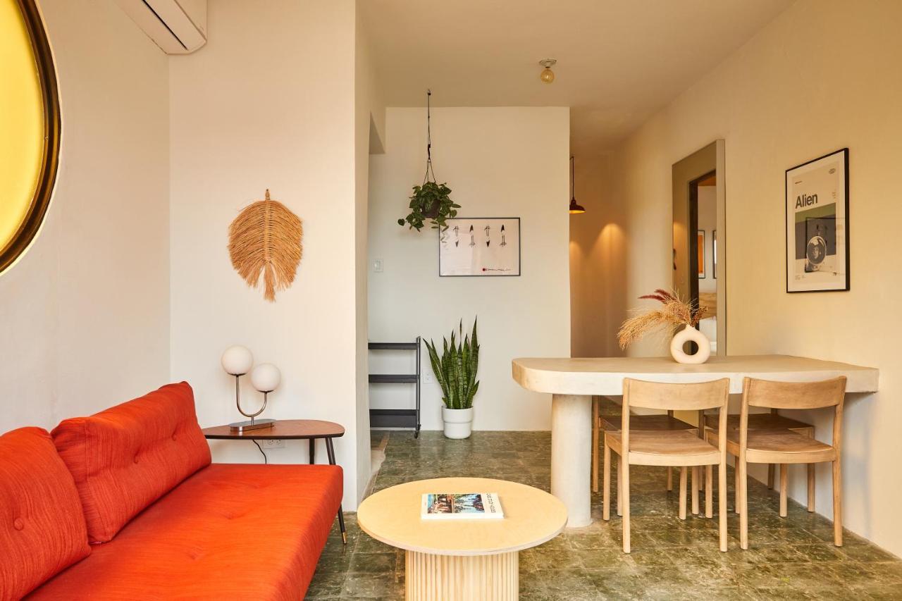 Apartment By Dw *