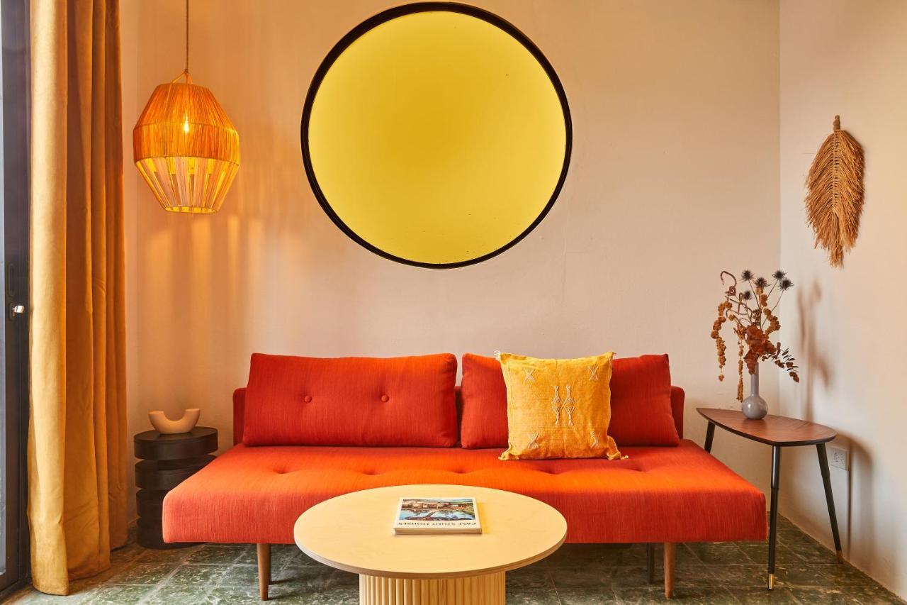 Apartment By Dw *