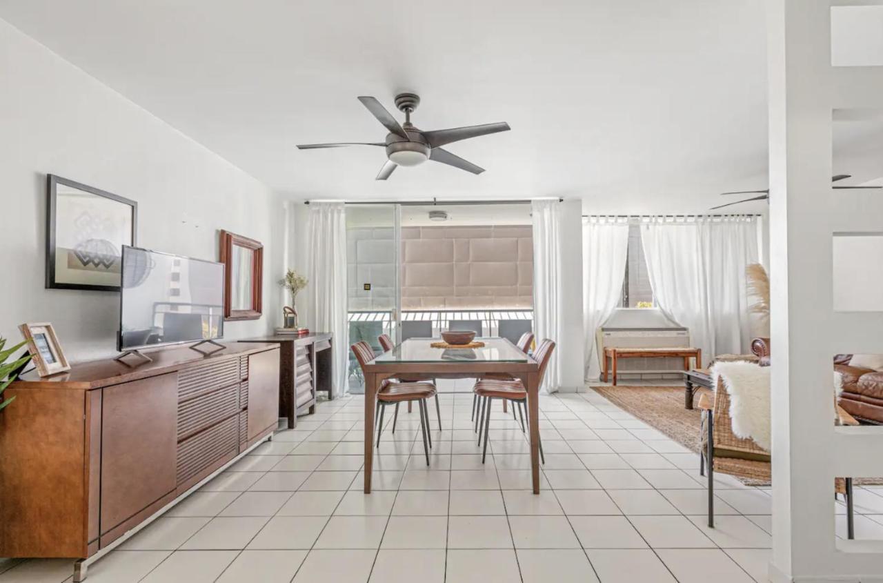 2 Bed, 2 Bath Condado Beach Apt With Parking Apts * San Juan