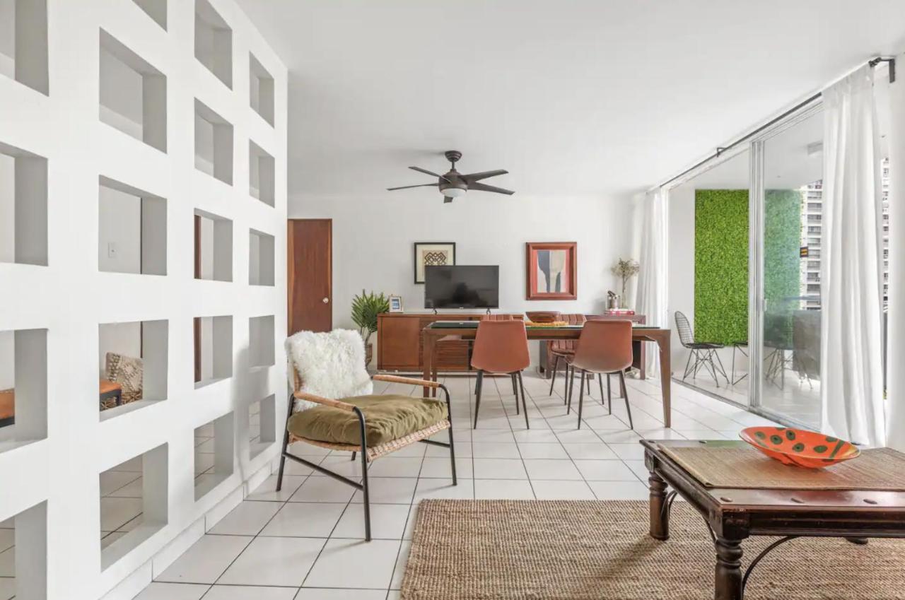 2 Bed, 2 Bath Condado Beach Apt With Parking Apts Apartment *