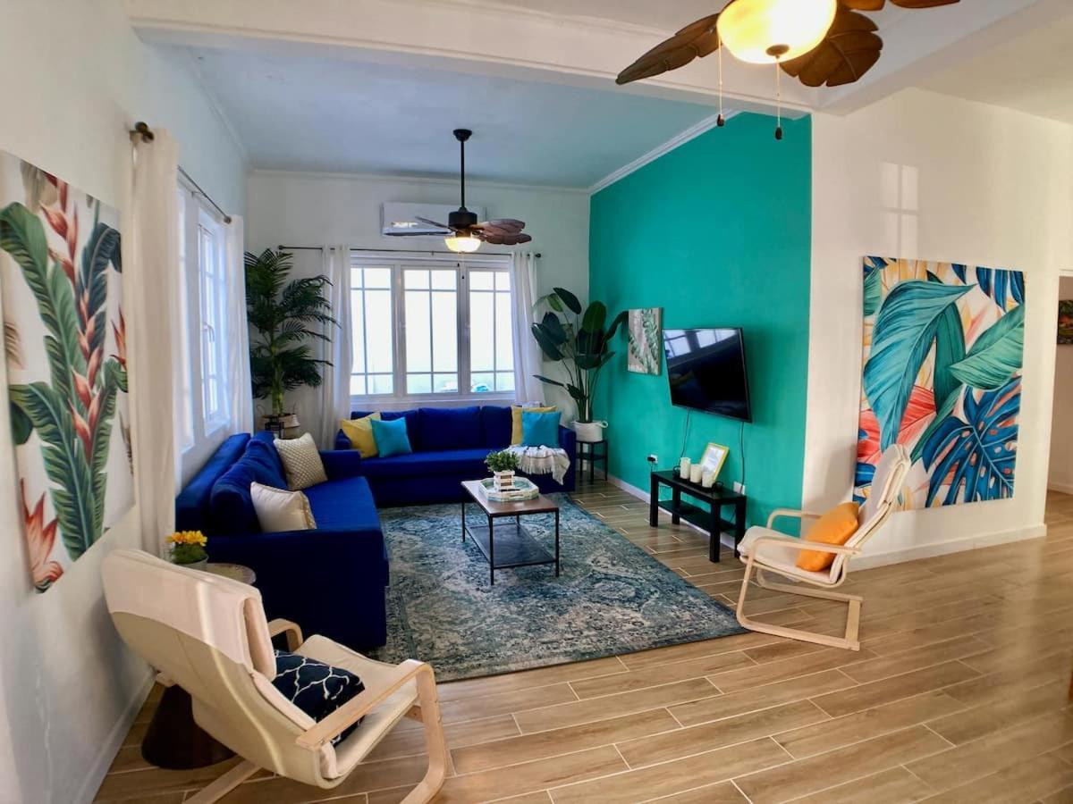 Casa Blanca Miramar Apartment San Juan