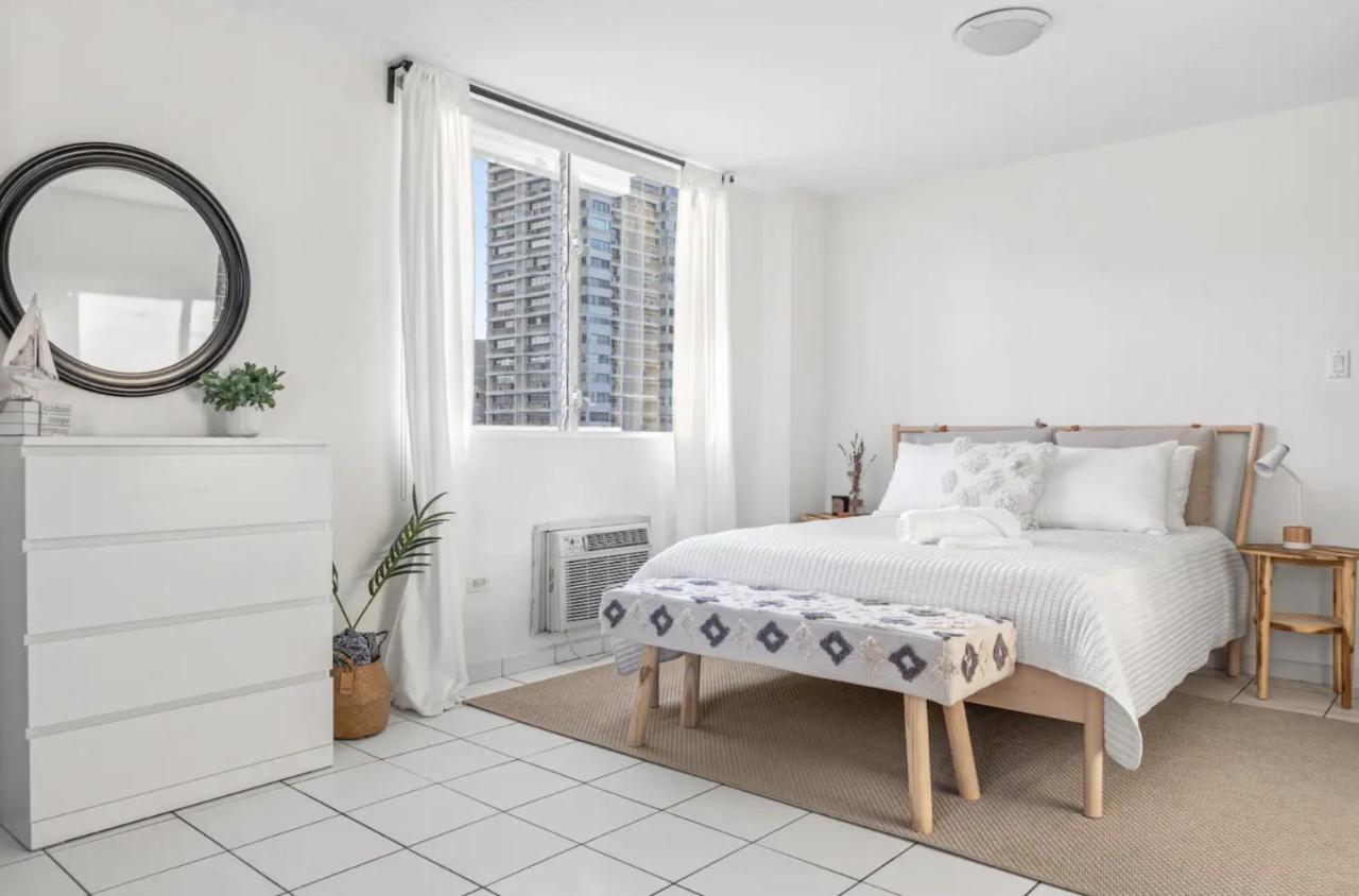 Apartment 2 Bed, 2 Bath Condado Beach Apt With Parking Apts *