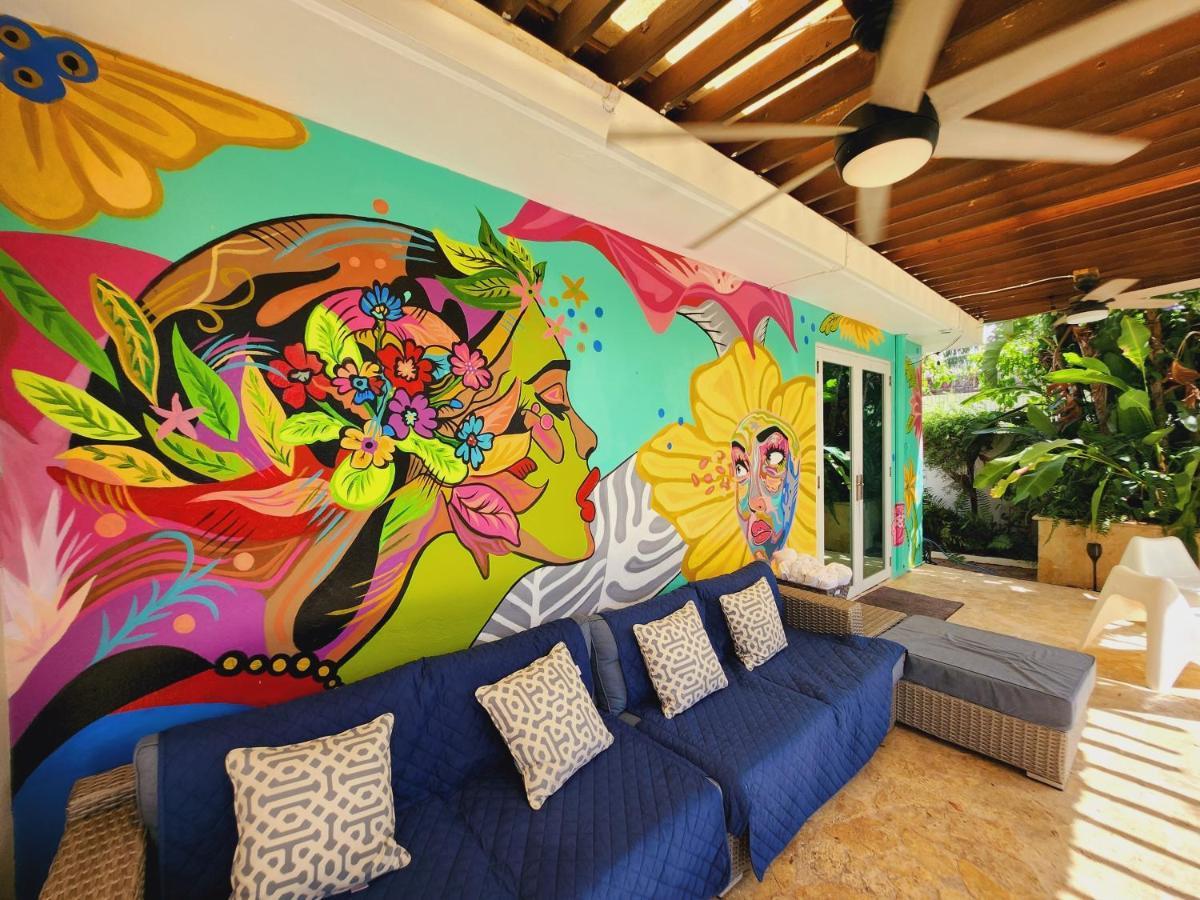 Relaxing Oasis With Pool Heater And Cabana San Juan