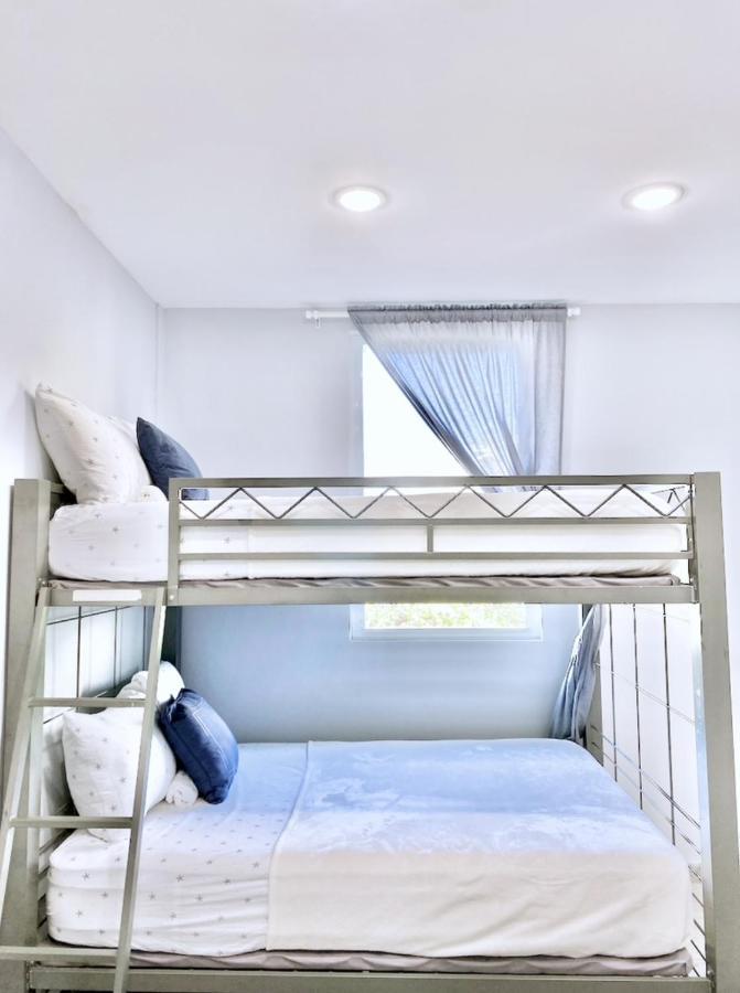 1202 Ponce De Leon Suites * San Juan