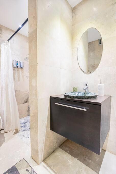 Ismar Centric In The Heart Of Condado Apartment San Juan