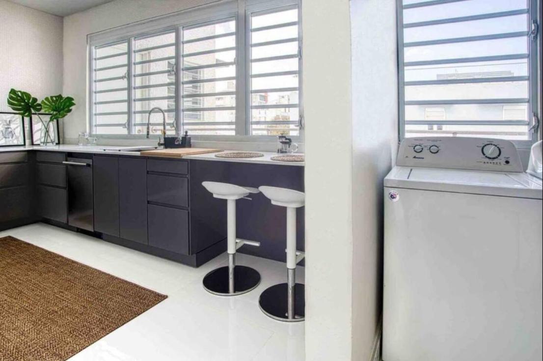 Apartment Elegant 1-br Penthouse In Condado! San Juan