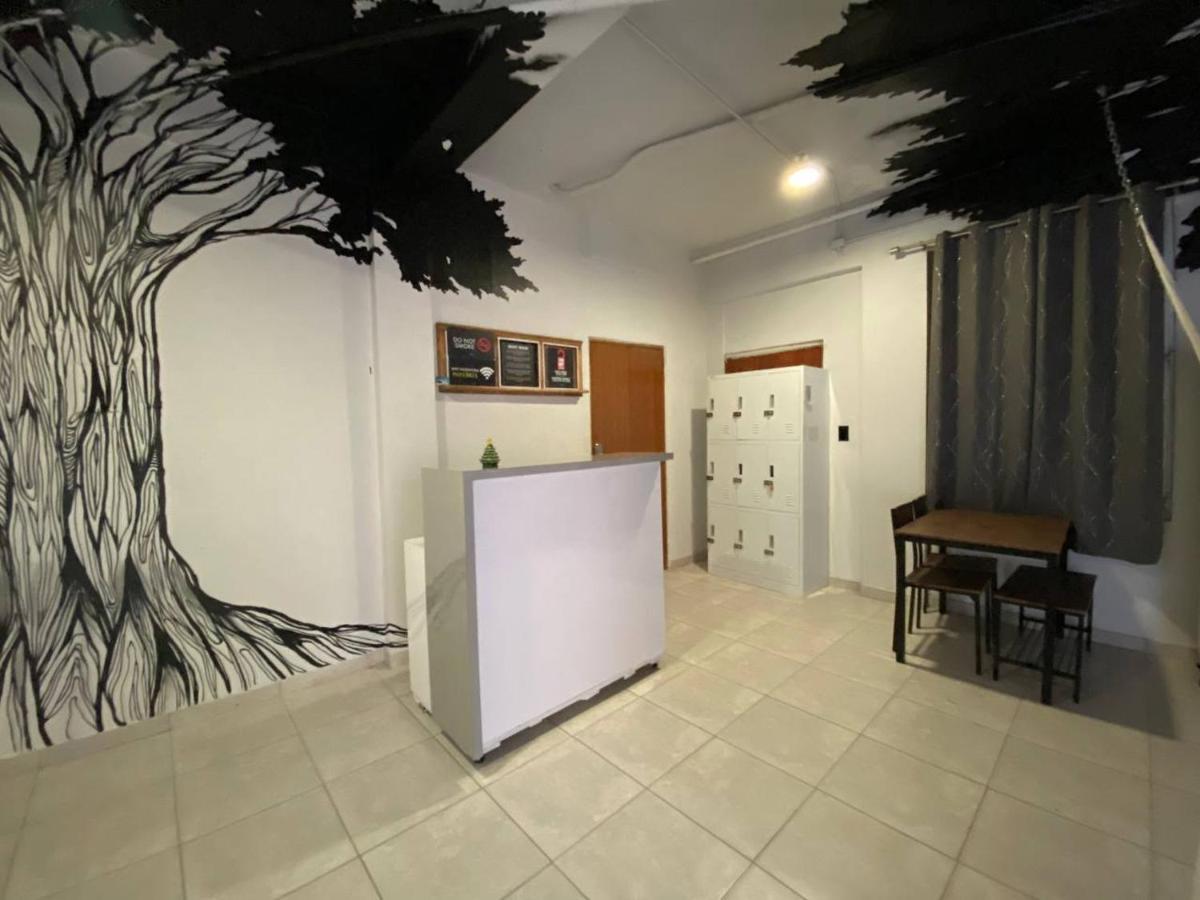 Hostel 1802 At