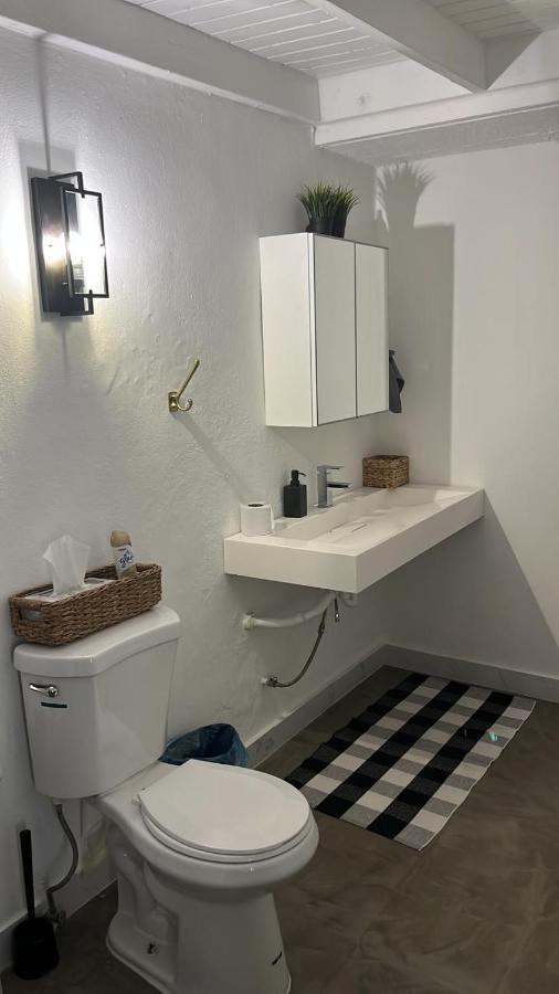 Homestay Private In Duplex 4 Bath Fq Beds 1-3ppl