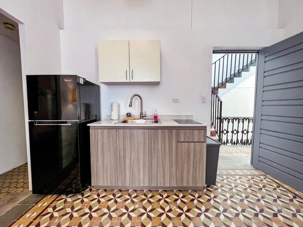 Aparthotel Nando's Place San Juan