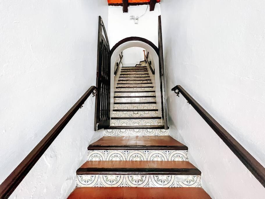 Tanca 255 Spacious Colonial House @ Old San Juan