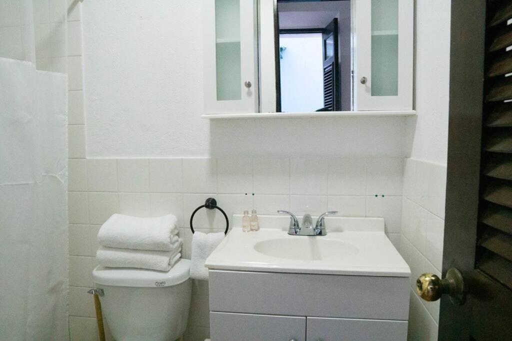 Family Getaway - La Fortaleza Old - 4 Apartment