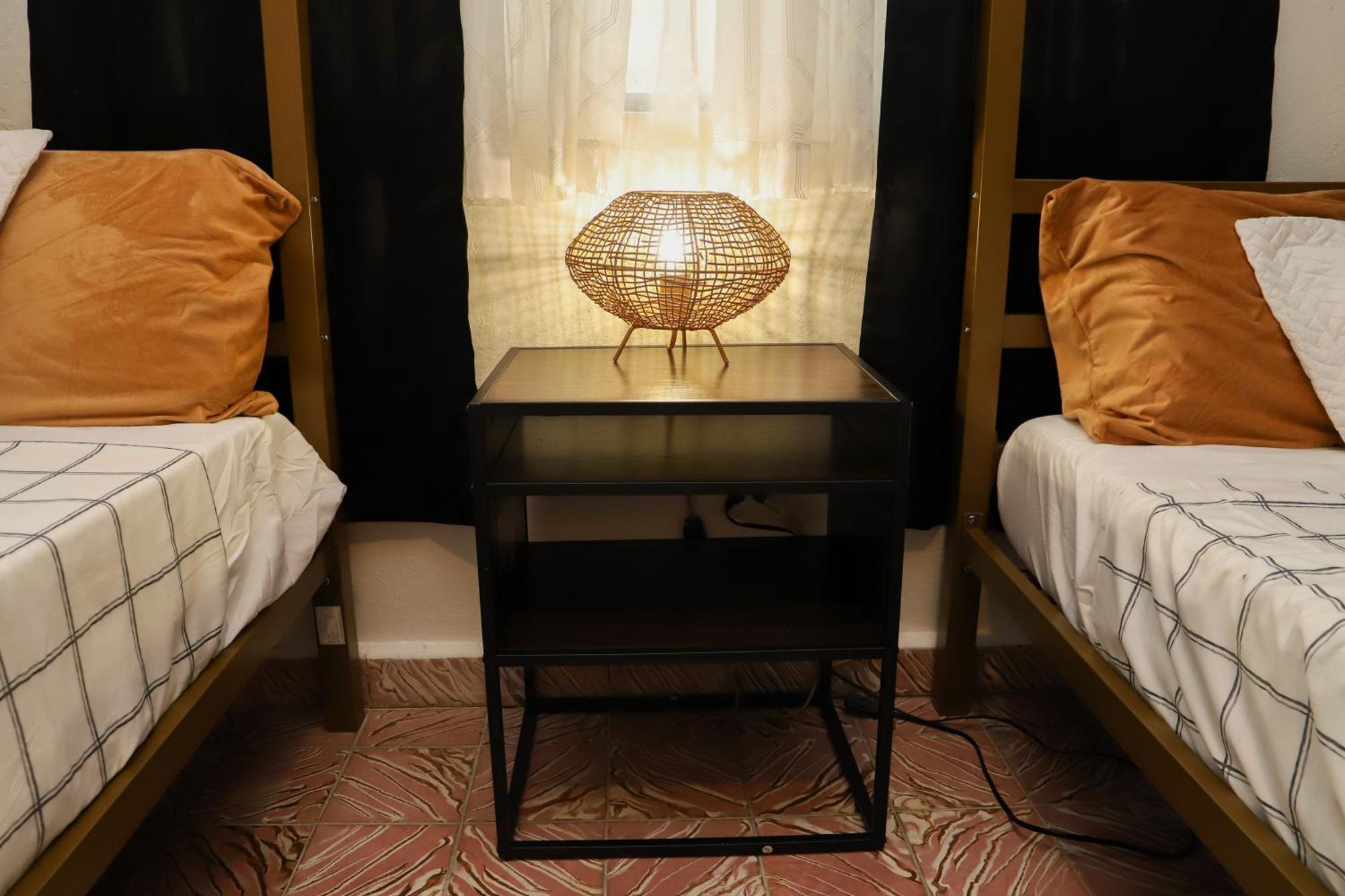 Homestay Private In Duplex 4 Bath Fq Beds 1-3ppl San Juan