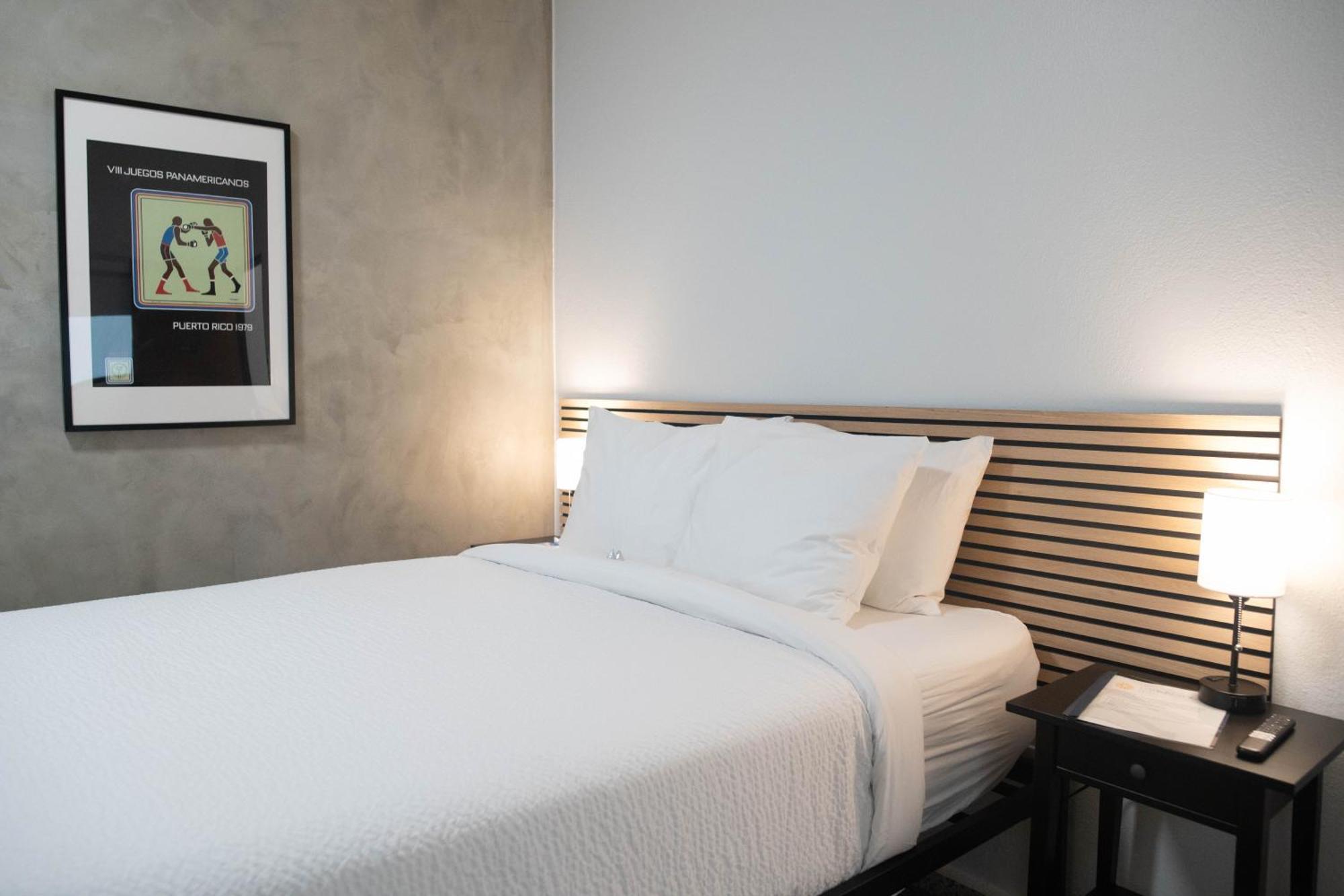 Hotel The Looking Glass San Juan