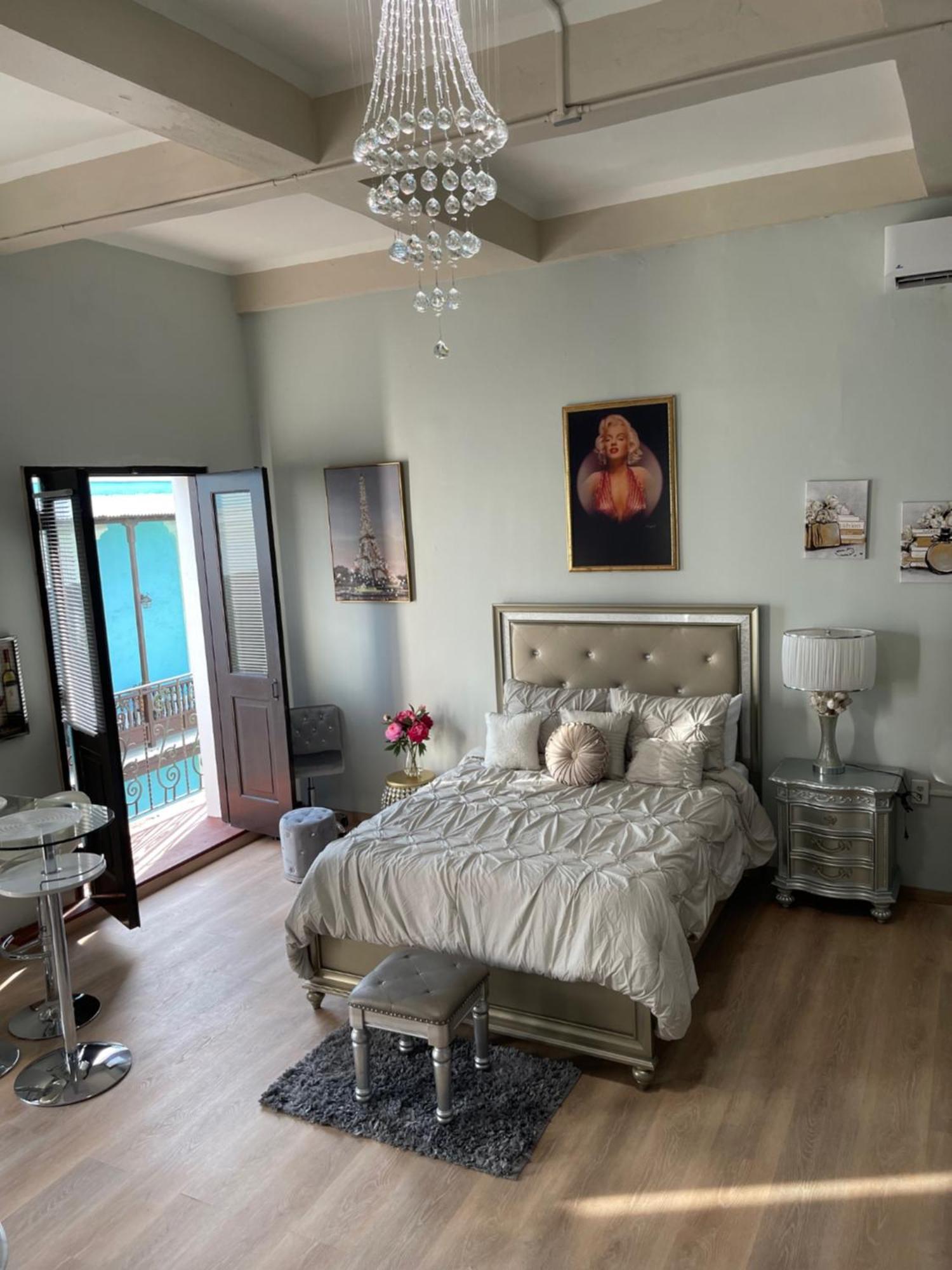 The Balconies Studio, The Marilyn & The Crystal At Casa Of Essence In Old San Juan