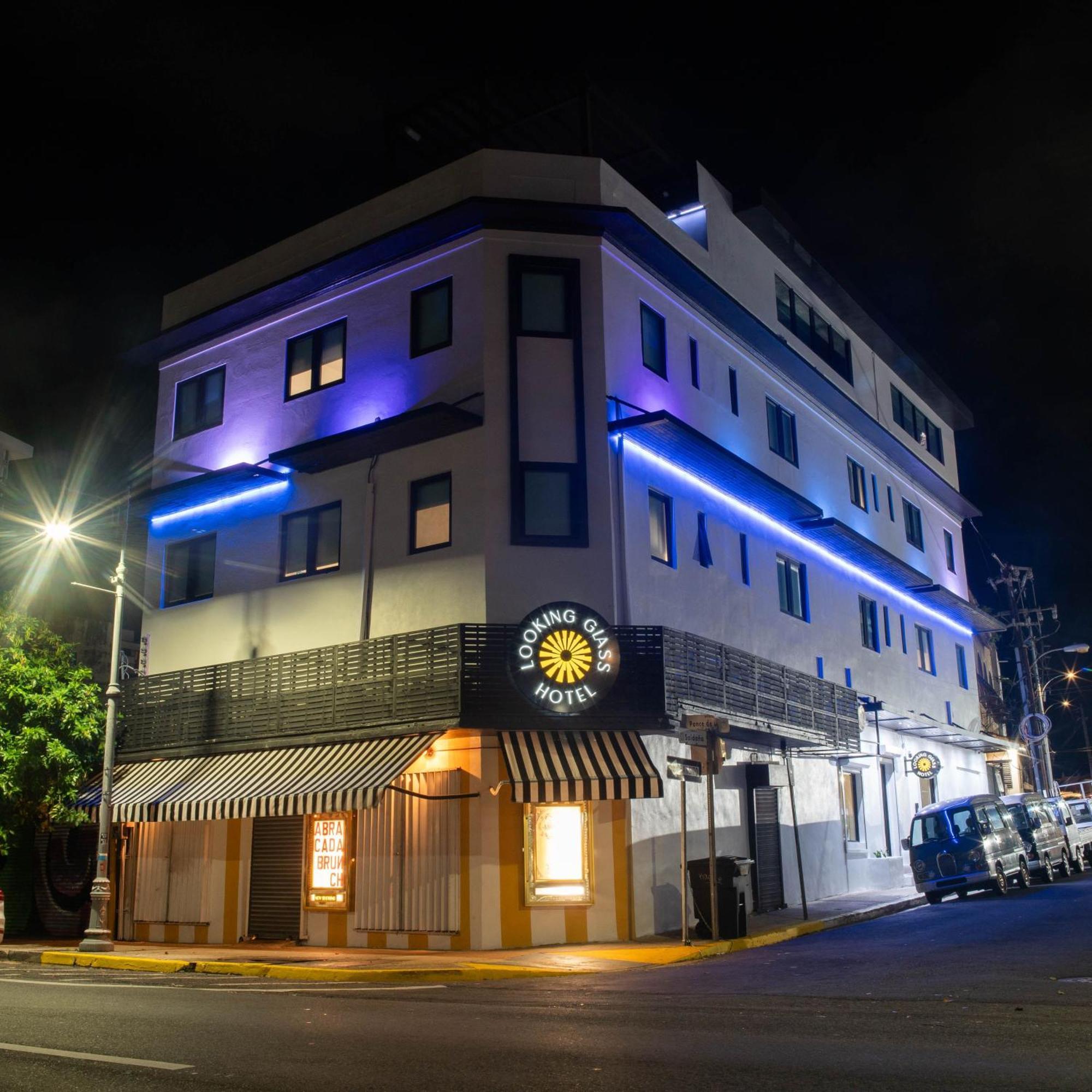 Hotel The Looking Glass San Juan