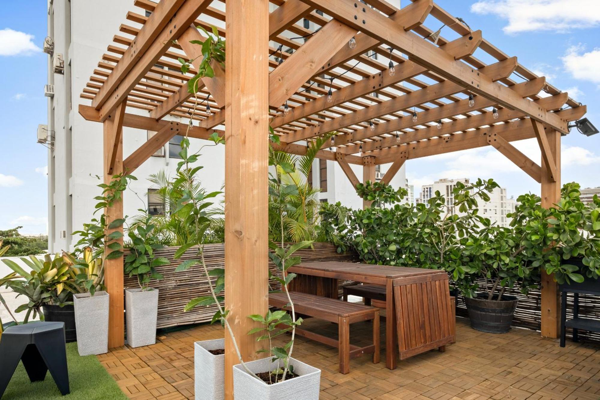 Prime Location At Condado With Rooftop Oasis - 2&3 Apartment San Juan
