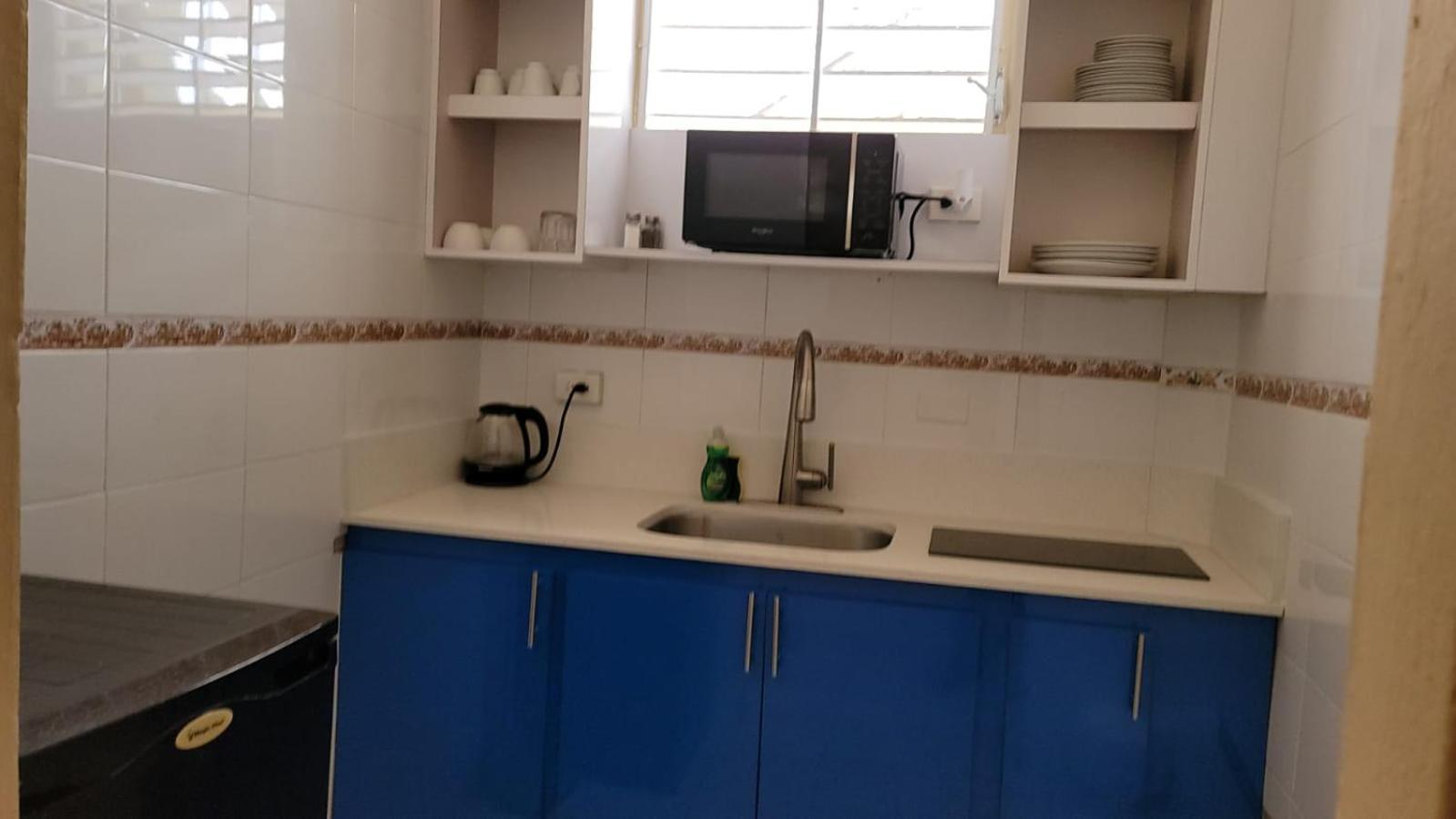 Apartment Del Valle Unit 2, Economical Large Near Beach, Sleeps Up To 4