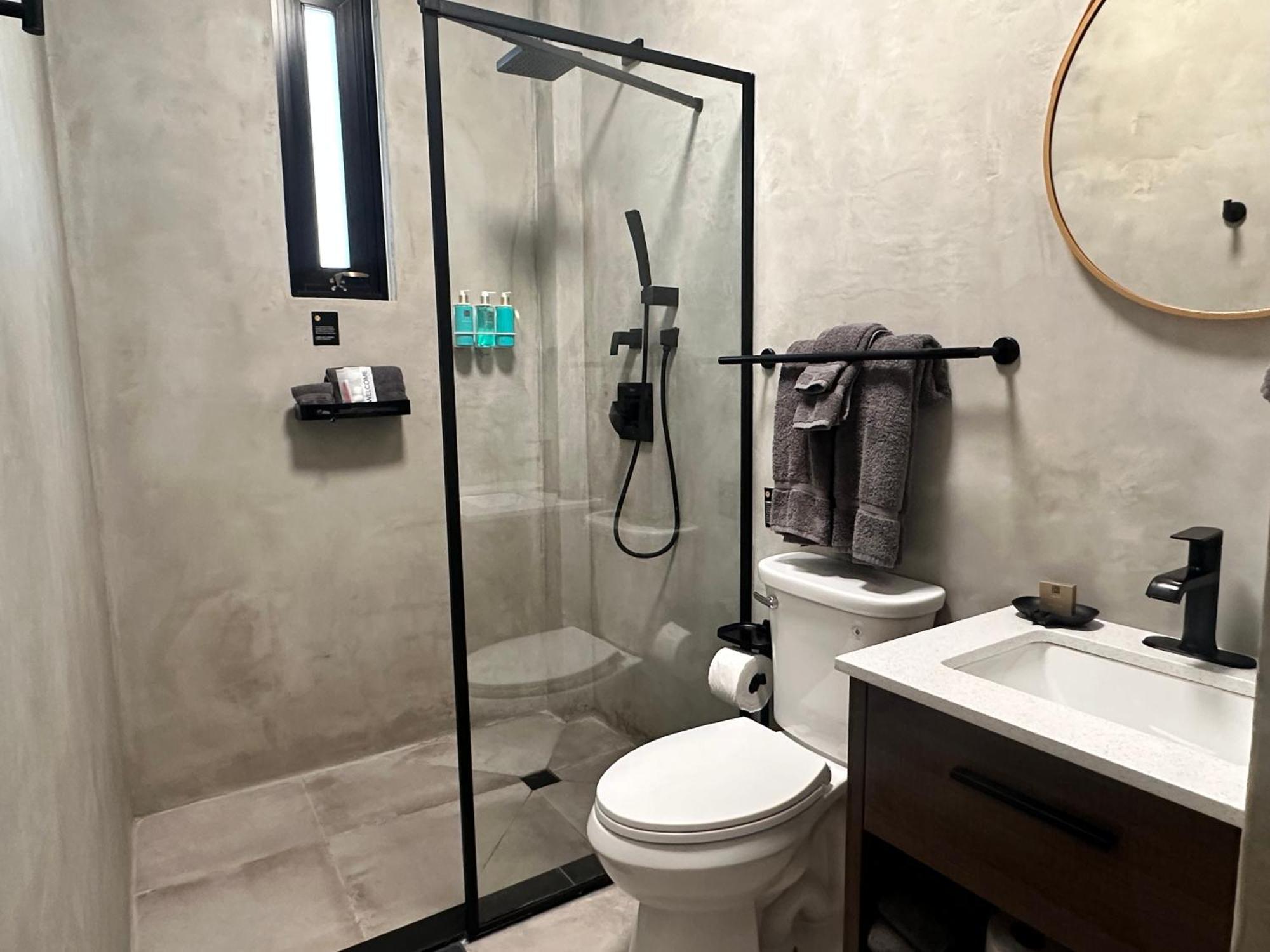 Hotel The Looking Glass San Juan