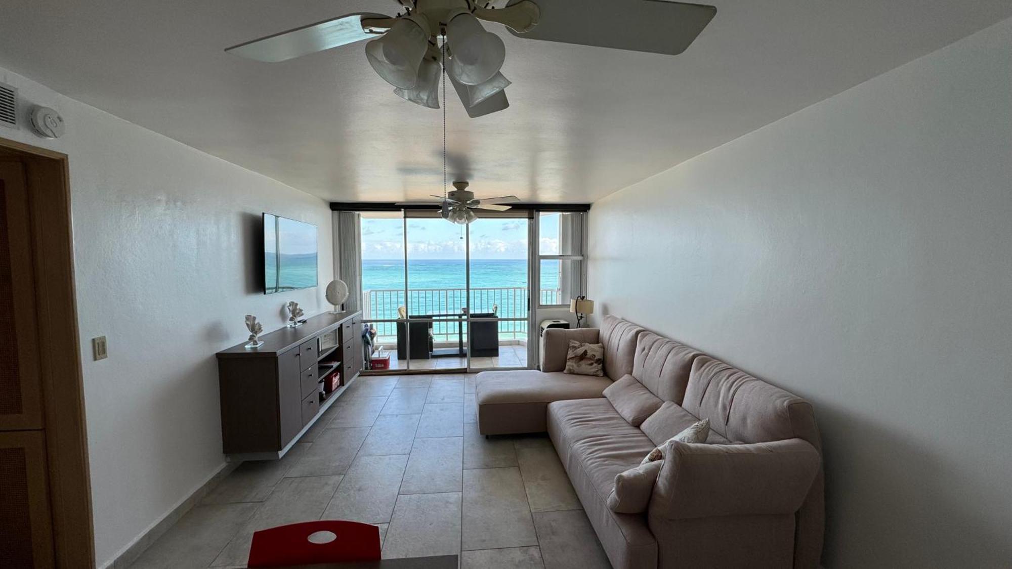 Apartment Ocean Front In Isla Verde! *