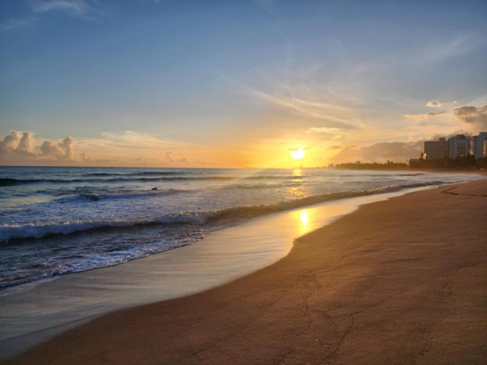 Stunning 3-br In Condado Apartment