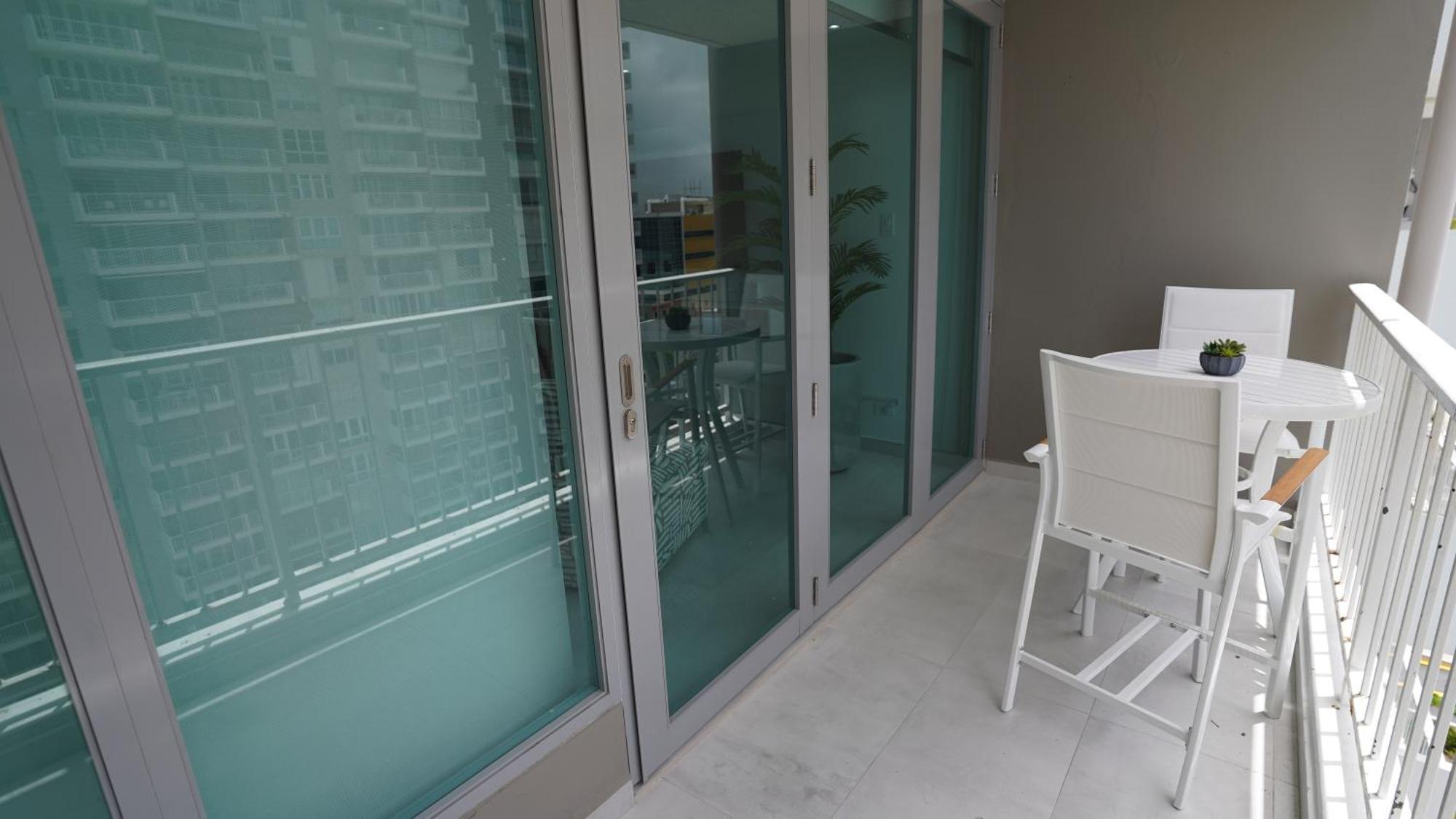 Ocean Front Coral Luxury * San Juan