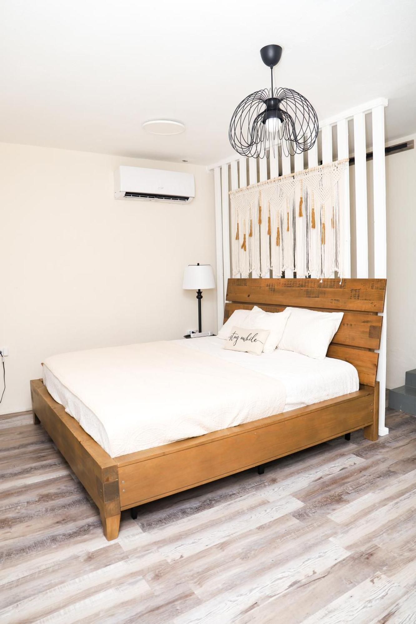 Homestay Private In Duplex W 4 Baths Fq Beds 1-3ppl *