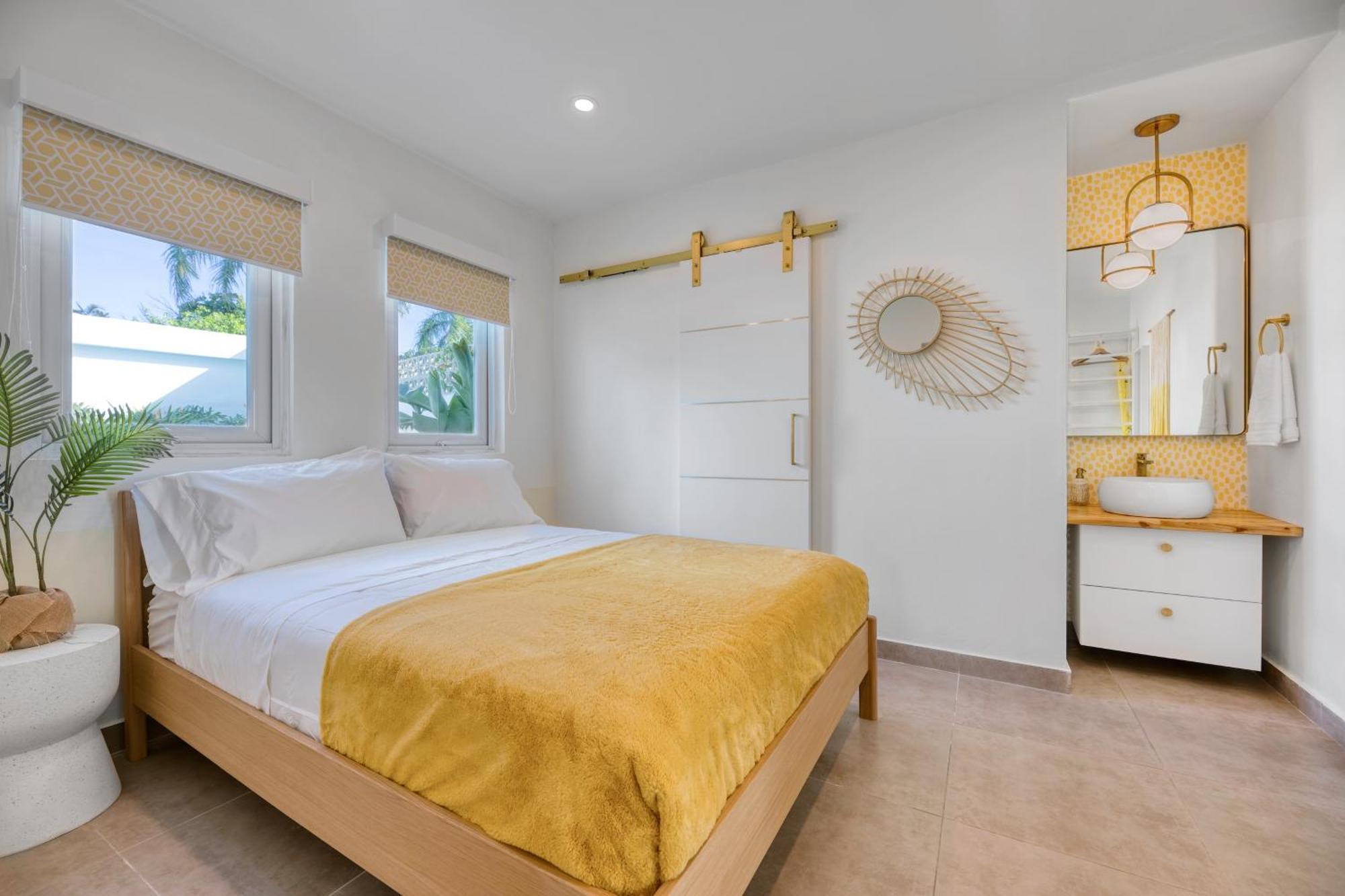 Entire - 7br Pool Sun Deck Ocean Park Apartment