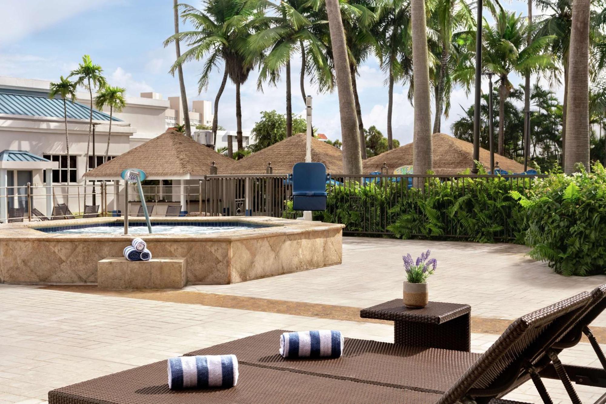 Resort Embassy By Hilton - & Casino San Juan