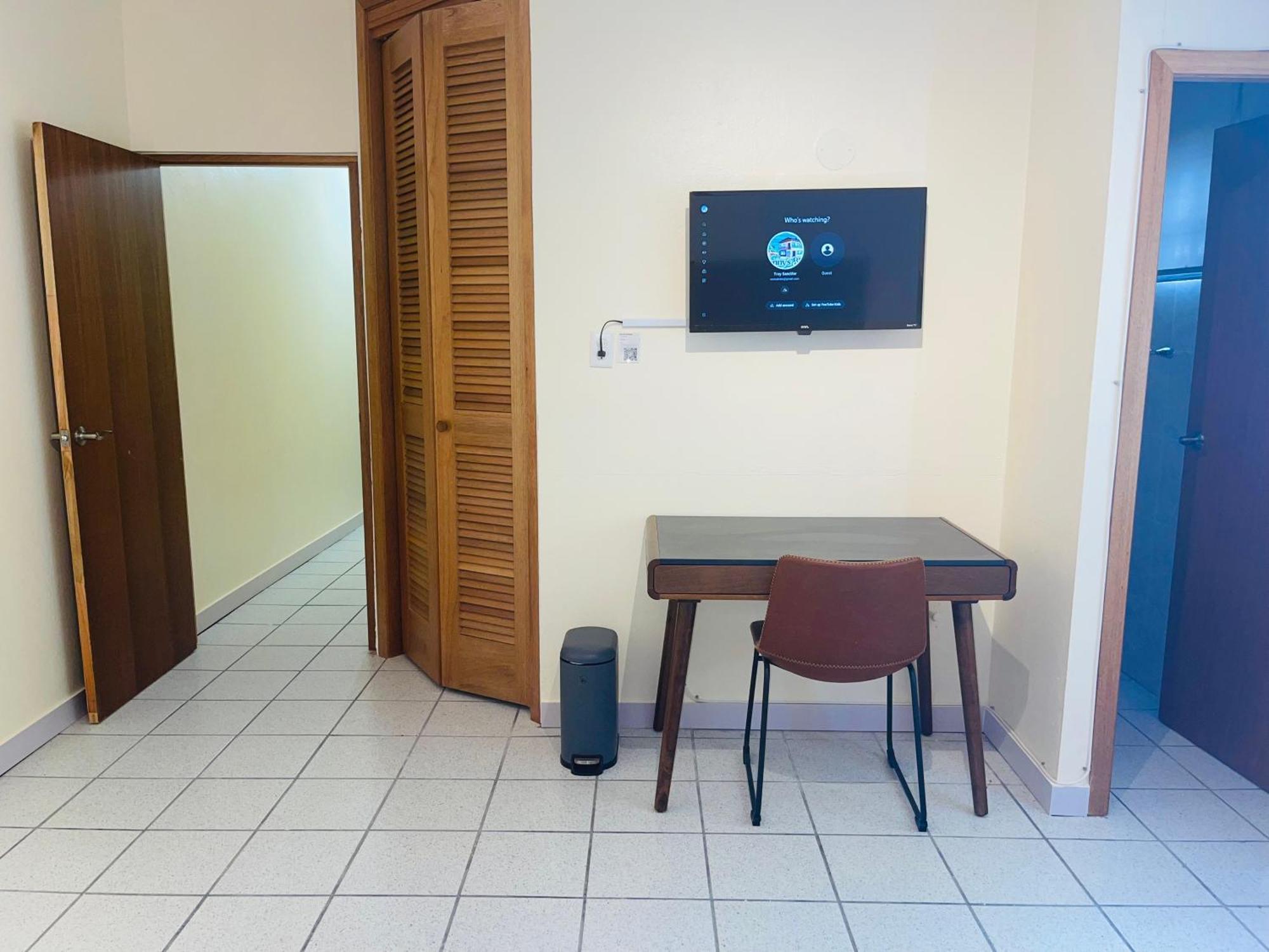 2bd 2bth In Unit 1 Apartment