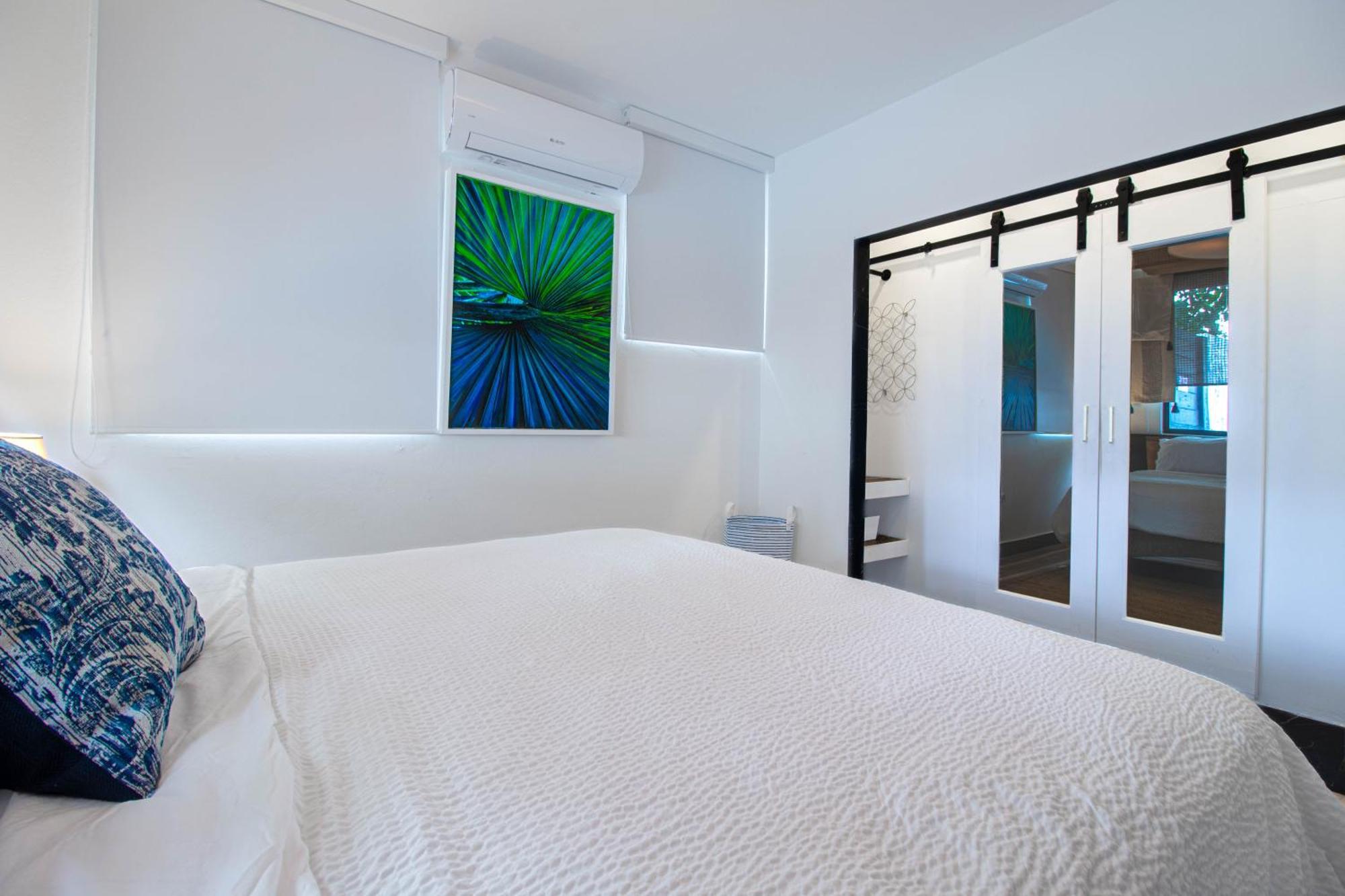 Azure Ocean Park's Seaside Luxe Retreat Villa San Juan