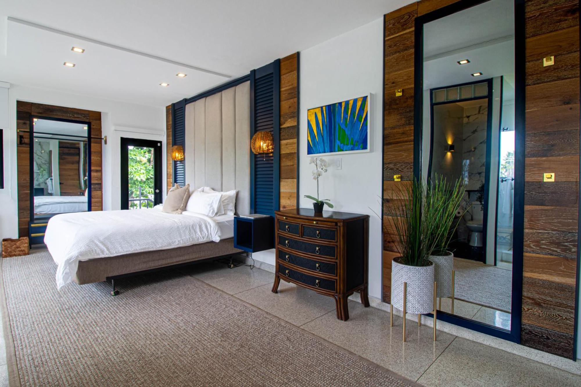 Azure Ocean Park's Seaside Luxe Retreat Villa San Juan