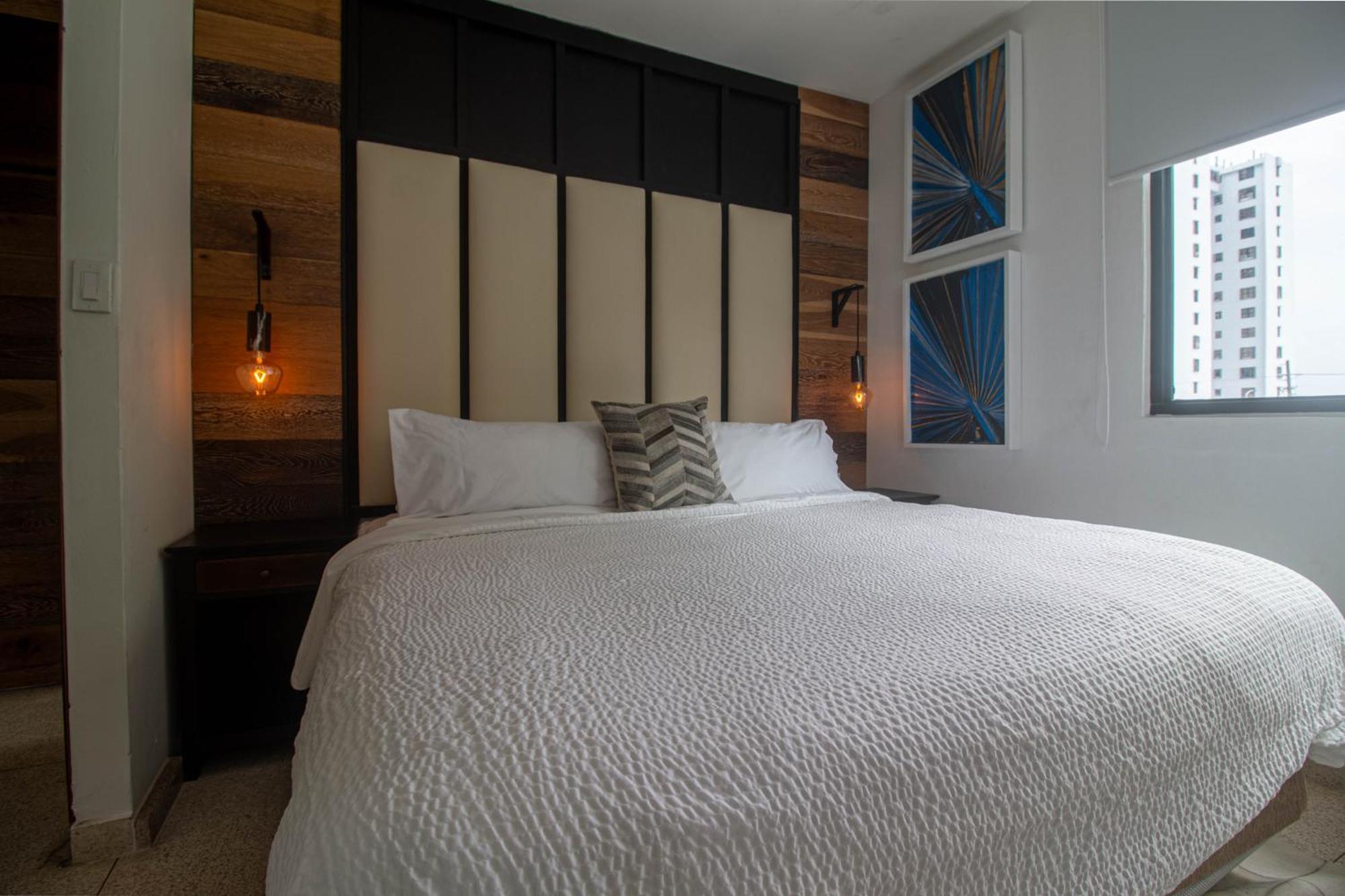 Azure Ocean Park's Seaside Luxe Retreat Villa San Juan