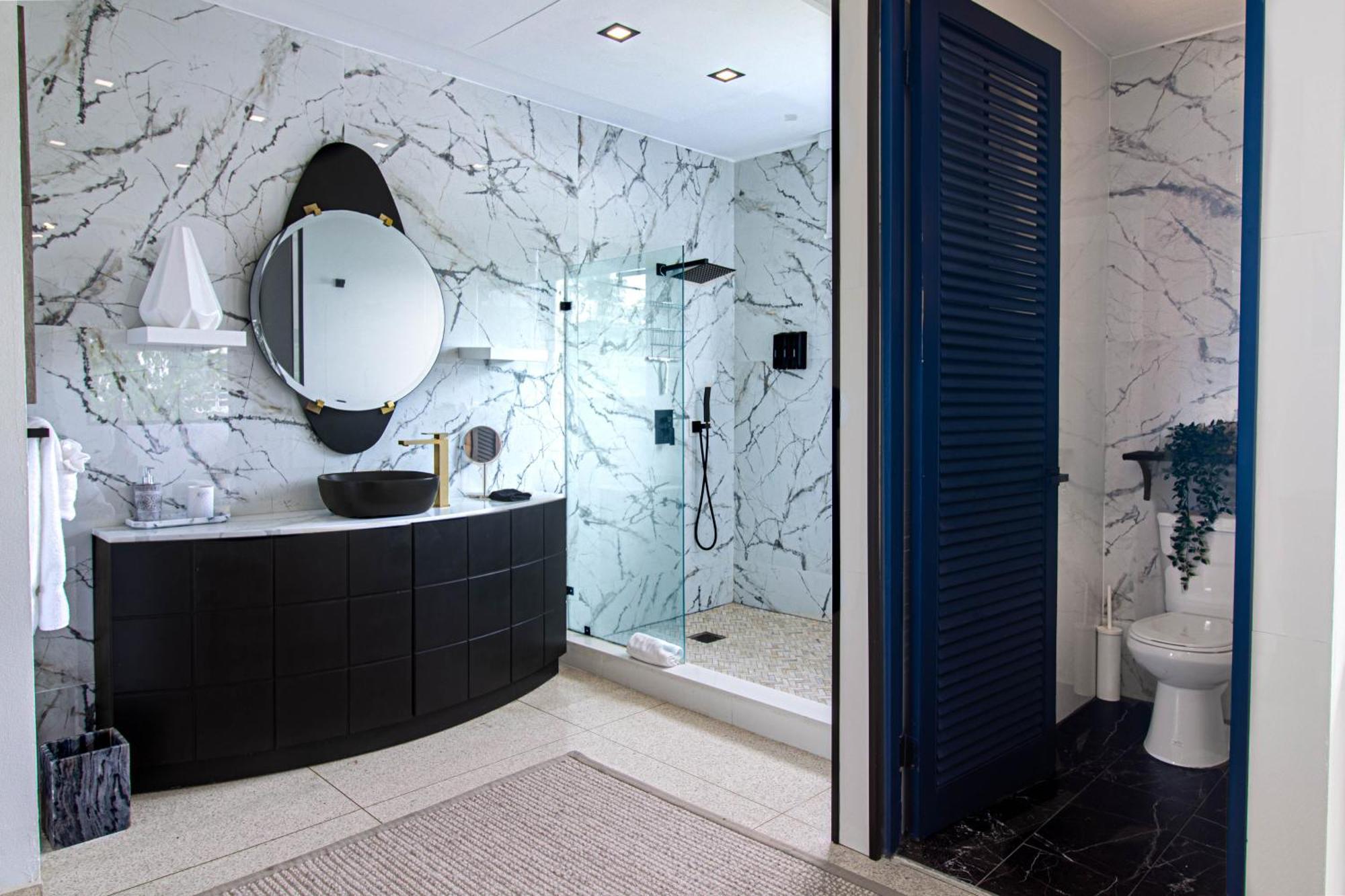 Azure Ocean Park's Seaside Luxe Retreat * San Juan