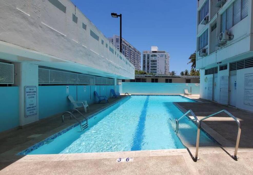 Media Luna Oceanview Pool San Juan