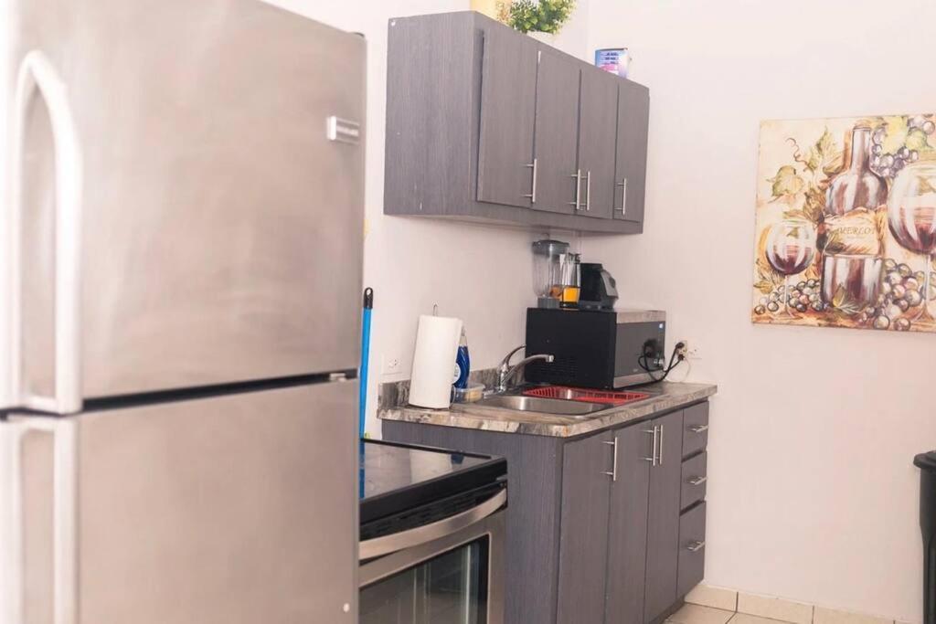 Fiesta Spot At La Placita 3 Bedroom And 2 Bathrooms *