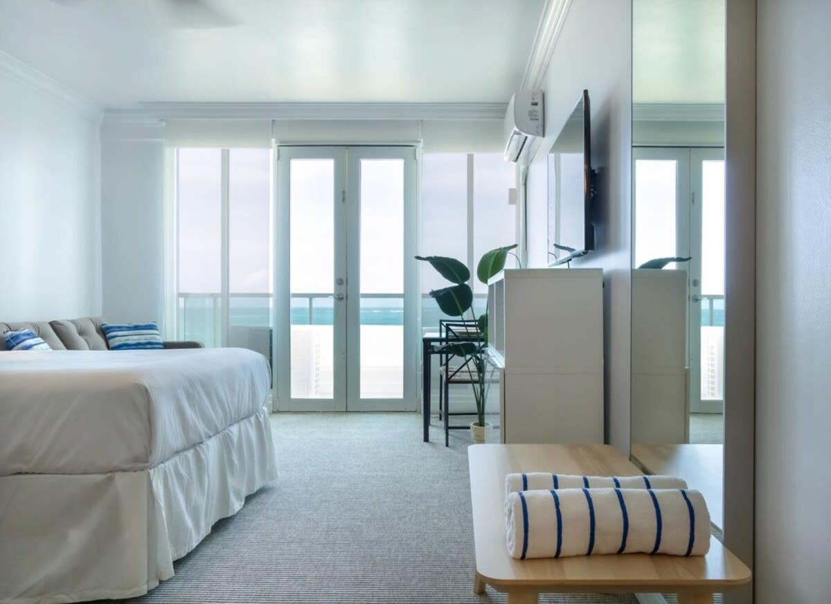 San Cristobal Studio - Oceanfront In Trendy Condado Location * San Juan