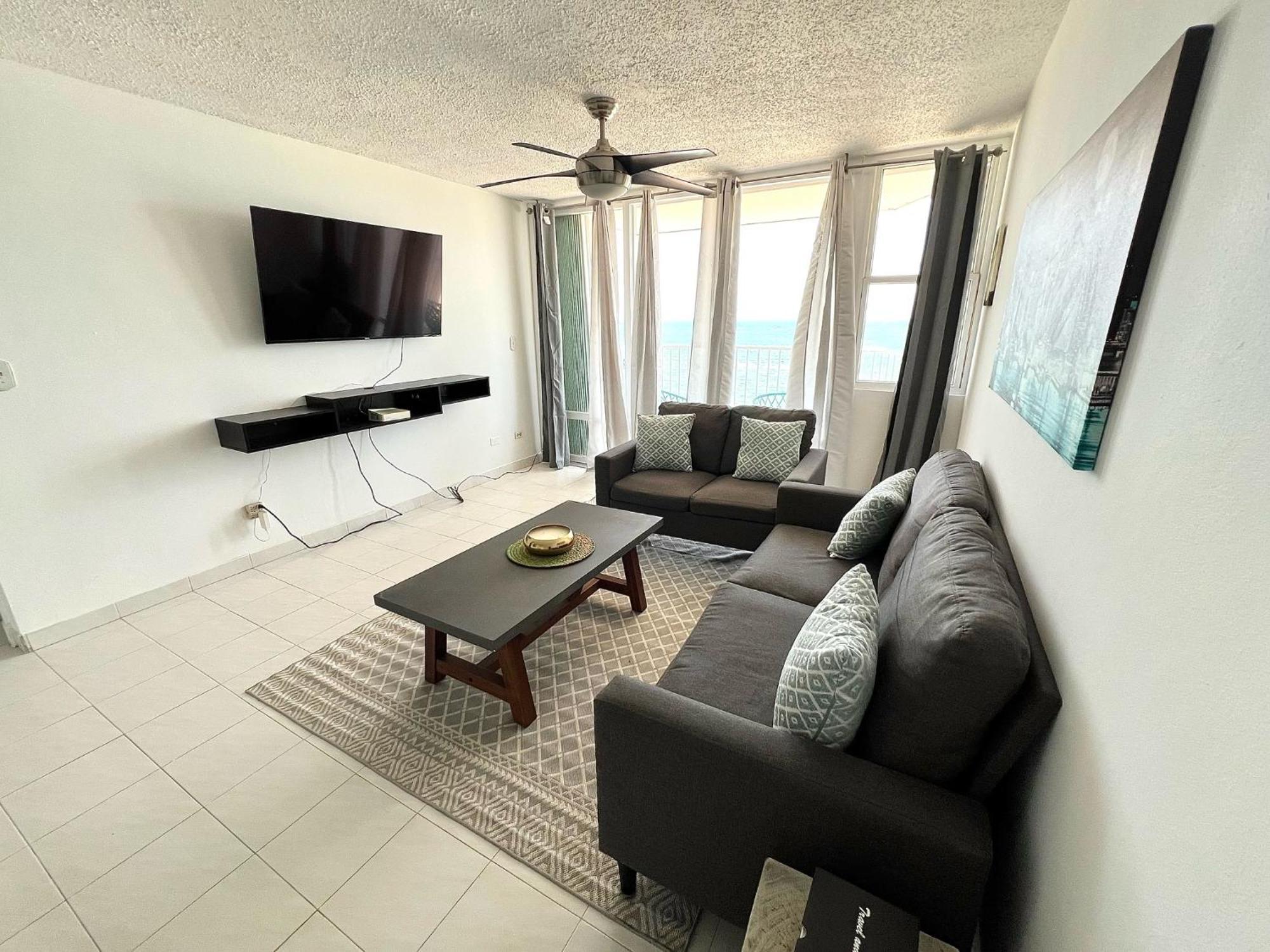 Apartment Gorgeous Ocean View 1br W/beach Acess & Pool *