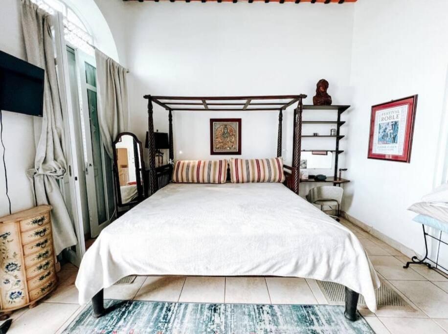 Apartment Casa Norzagaray Vintage Colonial Old *