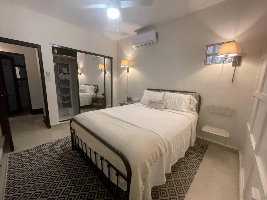 Private In Duplex 4 Bath Fq Beds 1-3ppl * San Juan