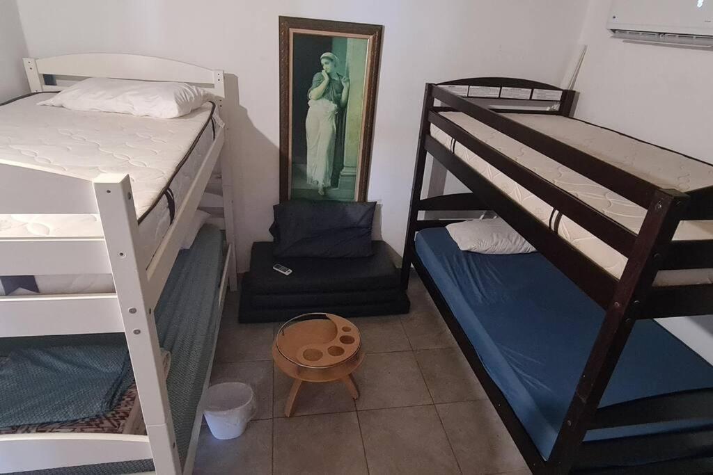 Guest house Party Hostal *